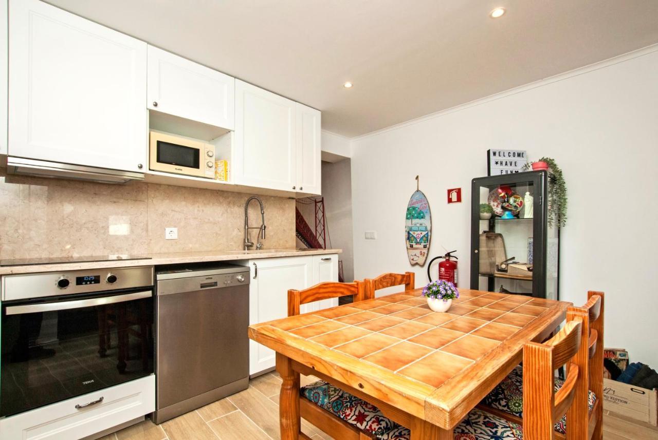 Apartamento Ponte 25 Abril Lisboa Exteriör bild